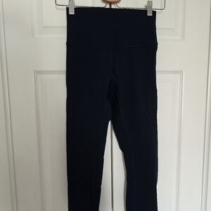 Women's Lululemon wunder under leggings